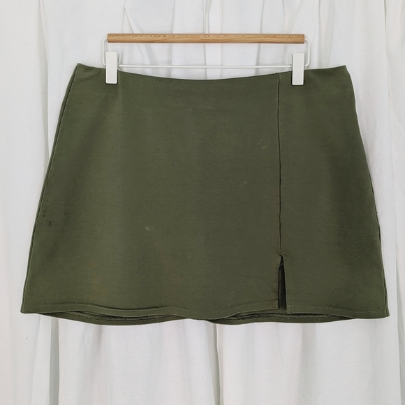 American Eagle Knit Skort - Picture 3 of 5